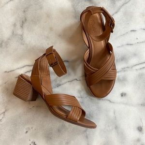 Madewell heeled ankle strap brown leather sandals